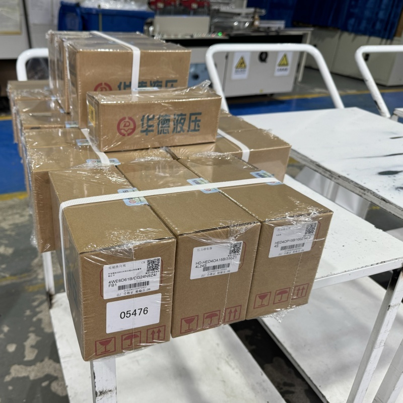 Huade Hydraulic သည်မတူညီသောဟိုက်ဒရောလစ်အဆို့ရှင်အဆို့ရှင် Package ကိုထောက်ပံ့ပေးသည်